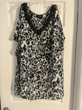 Lane Bryant Black and White Leopard Print Beaded V-Neck Cold Shoulder Blouse